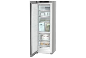 v1738152589/productvergelijker/VRIEZERS/50786130_kk_2-1