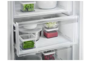 v1738152754/productvergelijker/VRIEZERS/24439381_kk_8-4