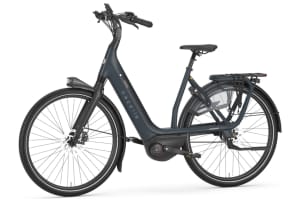 v1744746515/productvergelijker/ELFIETS/20231694A-11_Gazelle%2BAvignon%2BC5%2B500Wh%2Borion-blue_frame-low-3