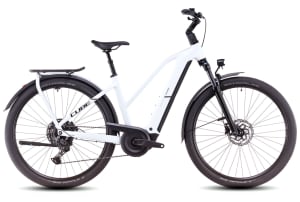 v1744755314/productvergelijker/ELFIETS/20231616C_00_Cube%2BKathmandu%2BHybrid%2BOne%2B600%2Btrapeze%2Bpolarwhite%25C2%25B4n%25C2%25B4black-0