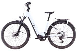 v1744755349/productvergelijker/ELFIETS/20231616A_03_Cube%2BKathmandu%2BHybrid%2BOne%2B600%2Beasy-entry%2Bpolarwhite%25C2%25B4n%25C2%25B4black-4
