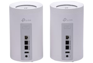 v1763642076/productvergelijker/WIFIVERSTERKERS/2x%2BTP-Link%2BDeco%2BBE65%2BPro%2Bachterzijde-2