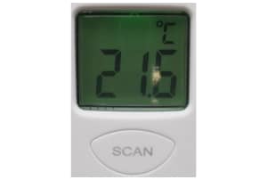 v1765294958/productvergelijker/THERMOMETERS/IT22807-0086-00%2BKruidvat_display-3