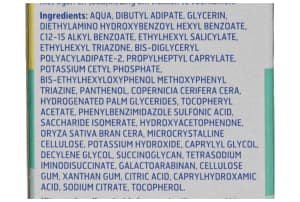 v1776348894/productvergelijker/ZONNEBRAND/trekpleister-faceFluidSensitive-2-bewerkt-2-4
