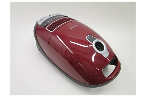 ironi udslæt ventil Miele Complete C3 Pure Red PowerLine SGDF3 - Test, Reviews & Prijzen |  Consumentenbond