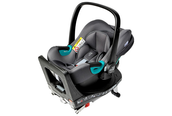 Baby-Safe 3 i-Size + Flex Base iSense 